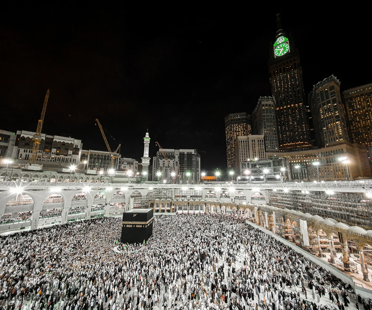 What to Expect in Economy Umrah Packages
