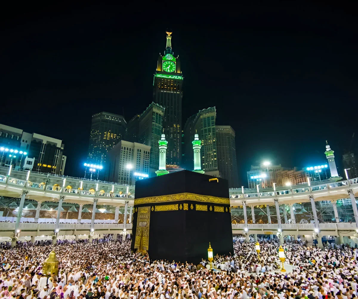 Spend 7 days in Mecca