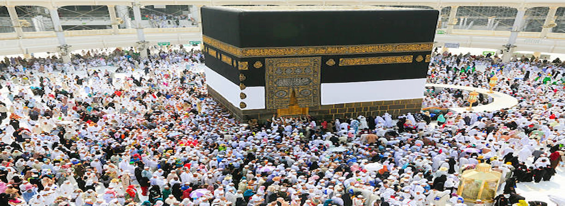 makes umrah in ramadan